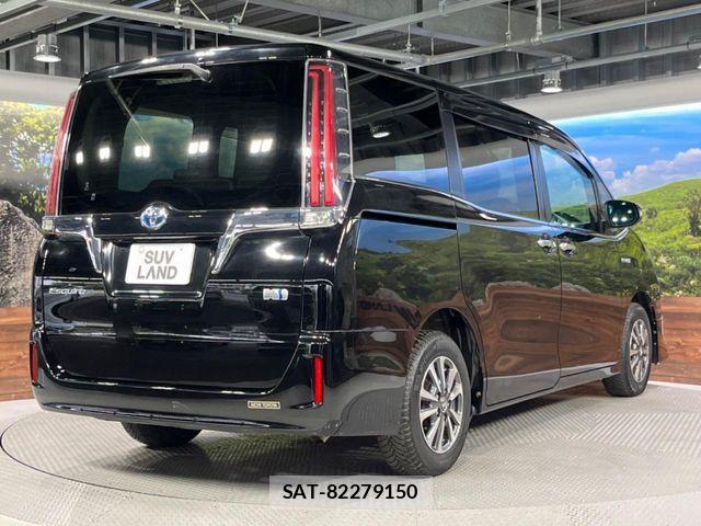Toyota ESQUIRE 2017-12 8099035-17