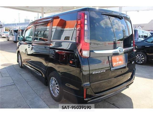 Toyota ESQUIRE 2015-11 8099039-10