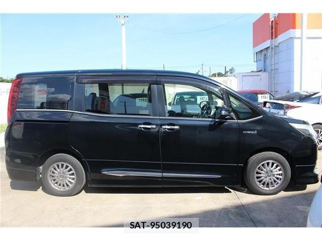 Toyota ESQUIRE 2015-11 8099039-13