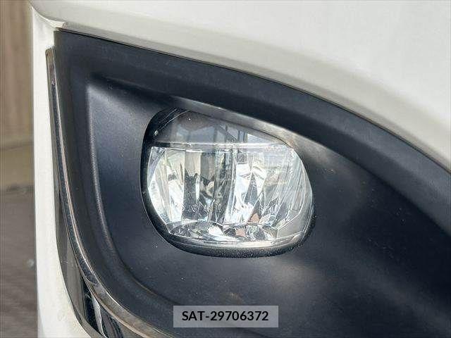 Toyota ESQUIRE 2018-06 8129951-29