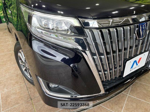 Toyota ESQUIRE 2019-02 8145763-12