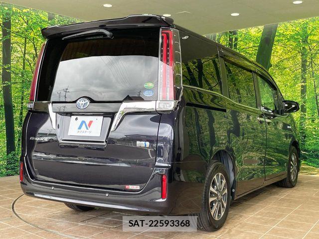 Toyota ESQUIRE 2019-02 8145763-17