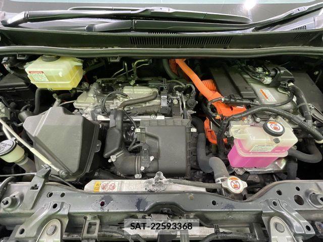 Toyota ESQUIRE 2019-02 8145763-18