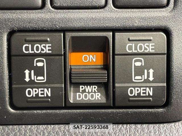 Toyota ESQUIRE 2019-02 8145763-5