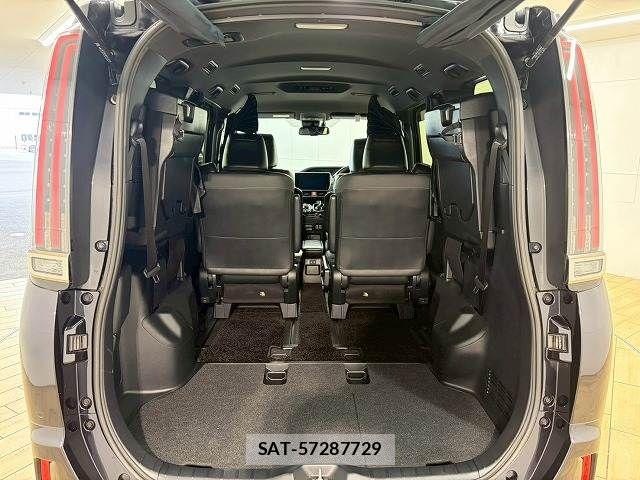 Toyota ESQUIRE 2020-09 8145766-12