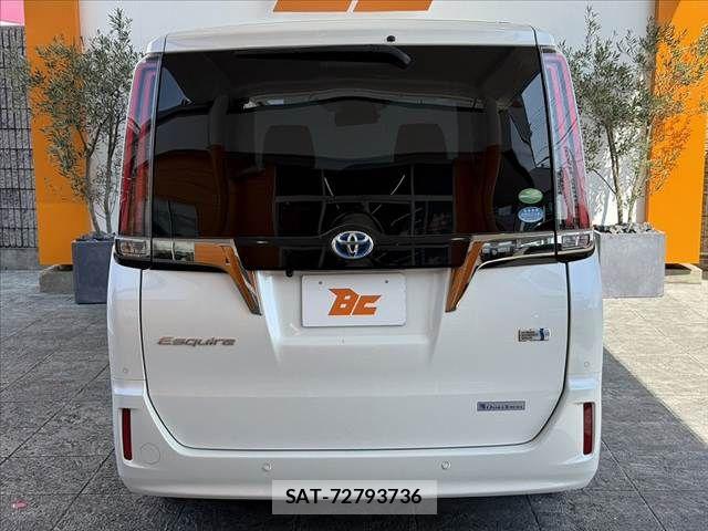 Toyota ESQUIRE 2020-03 8145767-13