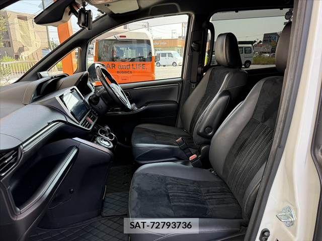 Toyota ESQUIRE 2020-03 8145767-16