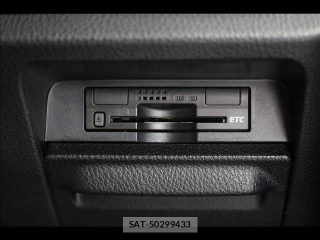 Toyota ESQUIRE 2015-08 8158386-14