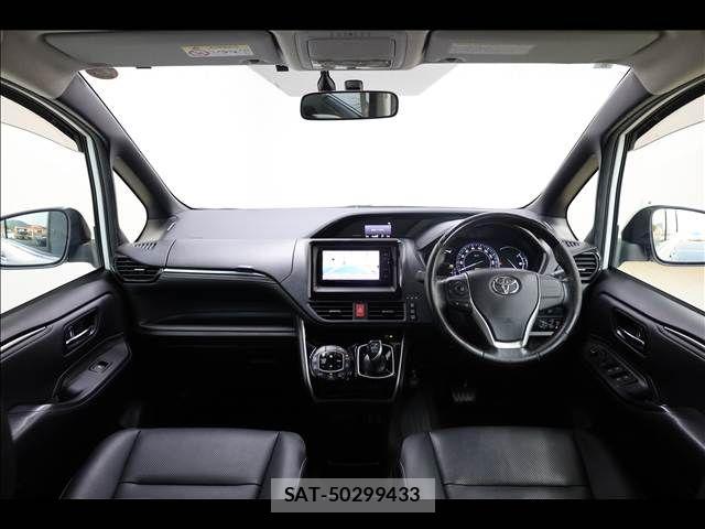 Toyota ESQUIRE 2015-08 8158386-2