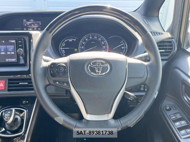 Toyota ESQUIRE 2016-12 8207434-11