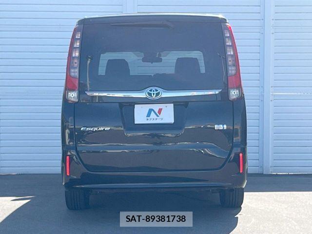 Toyota ESQUIRE 2016-12 8207434-15