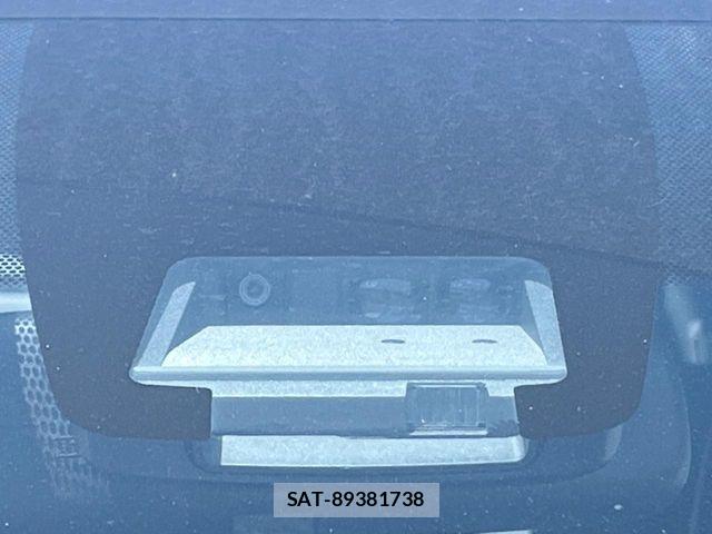 Toyota ESQUIRE 2016-12 8207434-4