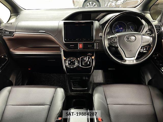Toyota ESQUIRE 2020-01 8207428-1