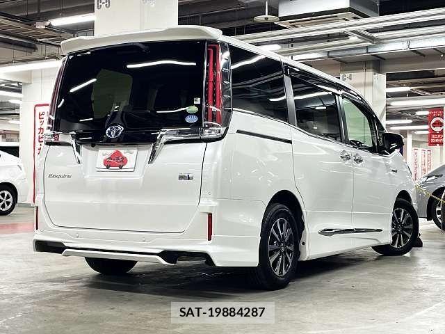 Toyota ESQUIRE 2020-01 8207428-2