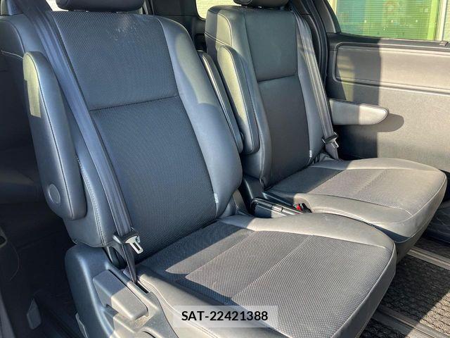 Toyota ESQUIRE 2019-08 8207429-10