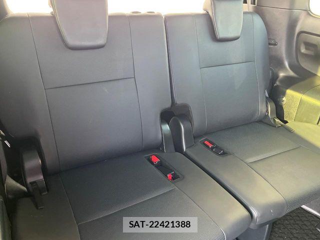 Toyota ESQUIRE 2019-08 8207429-11
