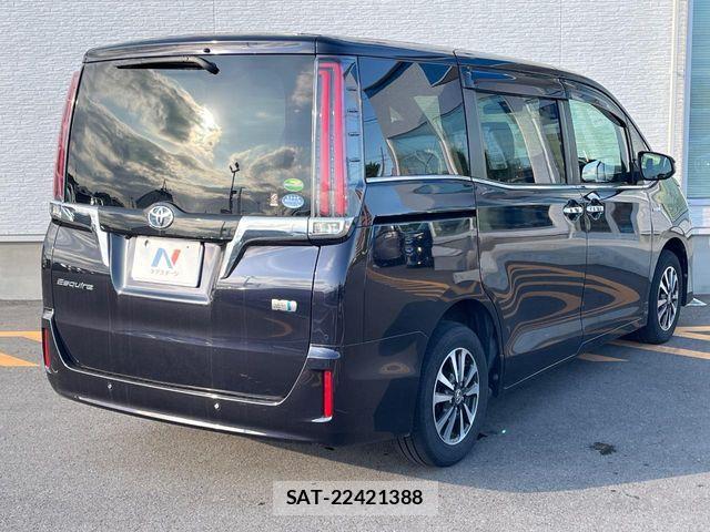 Toyota ESQUIRE 2019-08 8207429-16