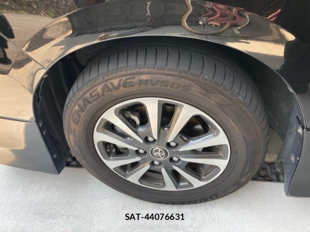 Toyota ESQUIRE 2015-06 8229854-7