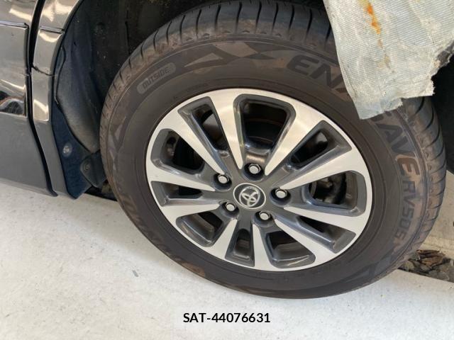 Toyota ESQUIRE 2015-06 8229854-8