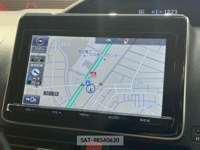 Toyota ESQUIRE 2015-09 8245157-3