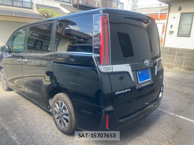 Toyota ESQUIRE 2020-02 8245155-3