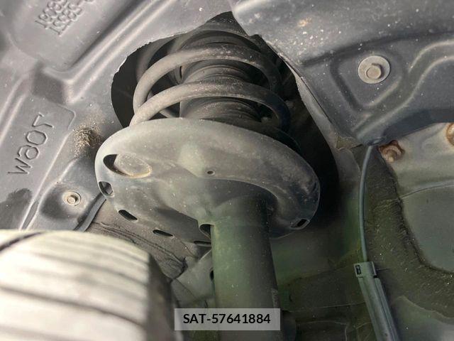 Toyota ESQUIRE 2020-03 8245156-19