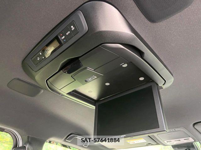 Toyota ESQUIRE 2020-03 8245156-4