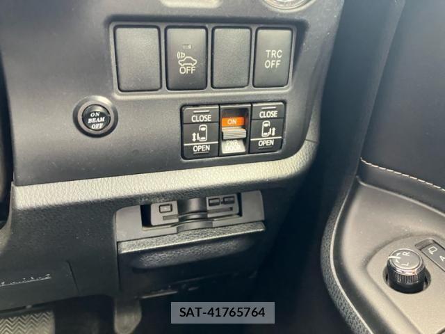 Toyota ESQUIRE 2015-01 8245158-14