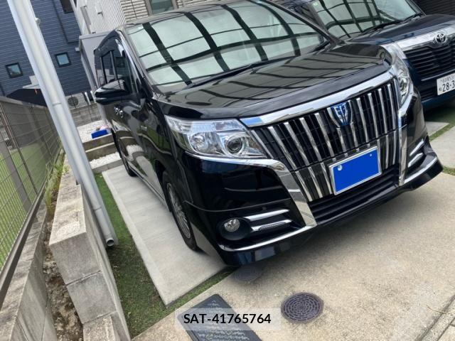 Toyota ESQUIRE 2015-01 8245158-1