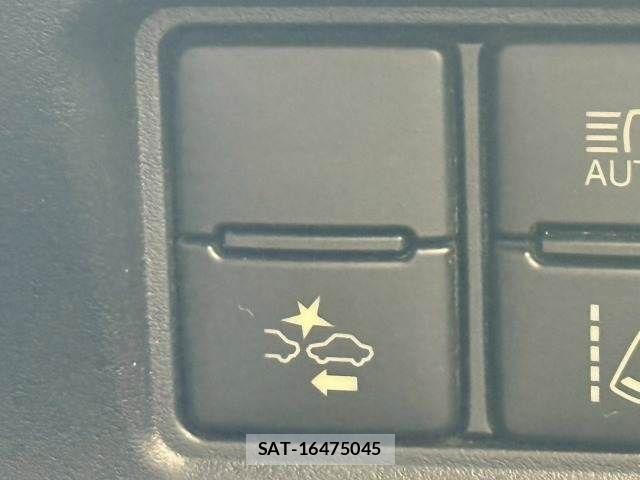 Toyota ESQUIRE 2019-11 8245154-7