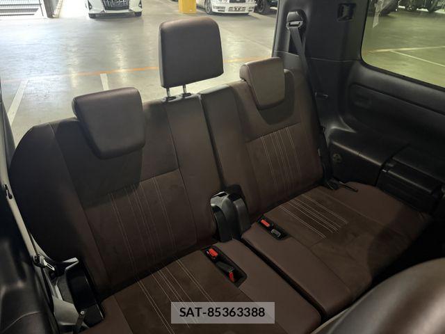 Toyota ESQUIRE 2018-05 8314343-10