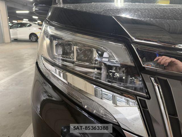 Toyota ESQUIRE 2018-05 8314343-25