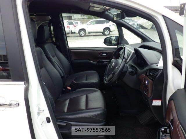 Toyota ESQUIRE 2019-07 8314342-5