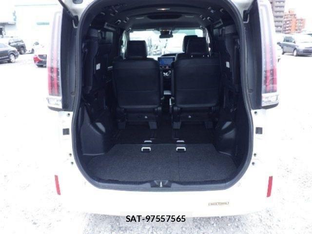 Toyota ESQUIRE 2019-07 8314342-7