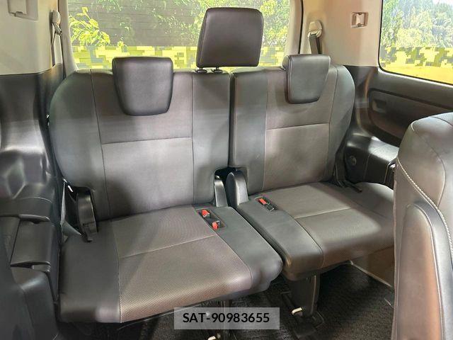 Toyota ESQUIRE 2016-11 8335738-9