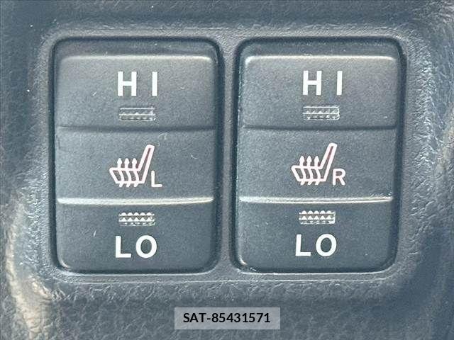 Toyota ESQUIRE 2018-06 8335744-5