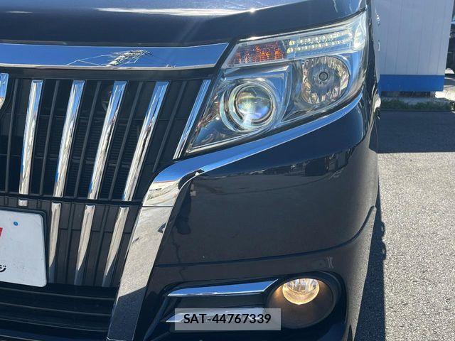 Toyota ESQUIRE 2017-03 8335741-12