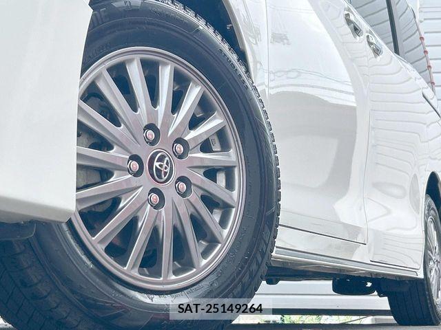 Toyota ESQUIRE 2017-02 8335740-17