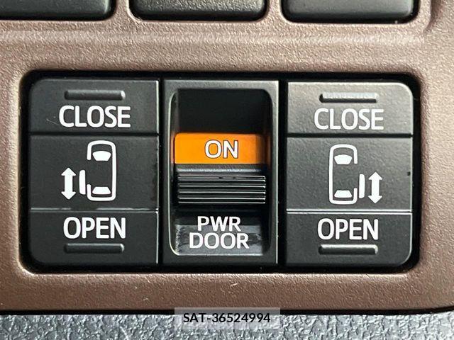 Toyota ESQUIRE 2015-09 8335742-5