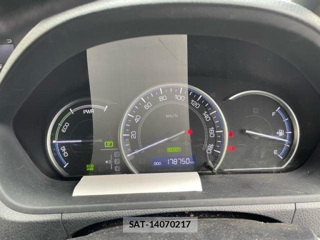 Toyota ESQUIRE 2016-08 8354400-19