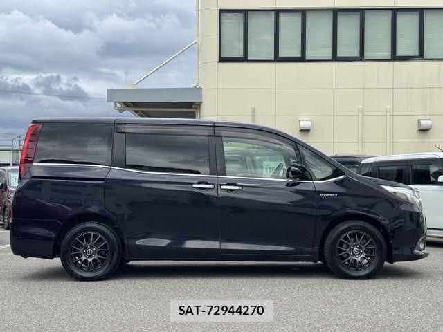 Toyota ESQUIRE 2016-11 8365782-4