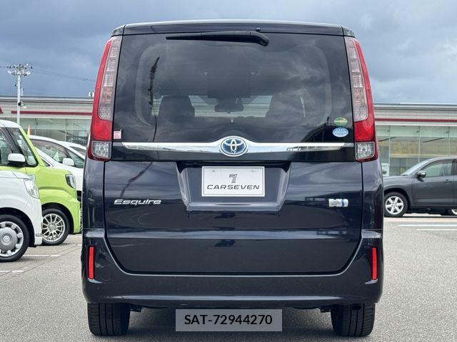 Toyota ESQUIRE 2016-11 8365782-6