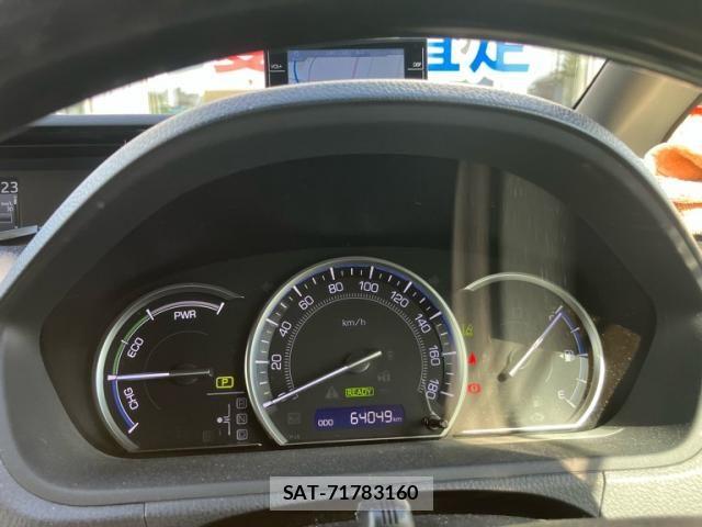 Toyota ESQUIRE 2017-07 8365778-24