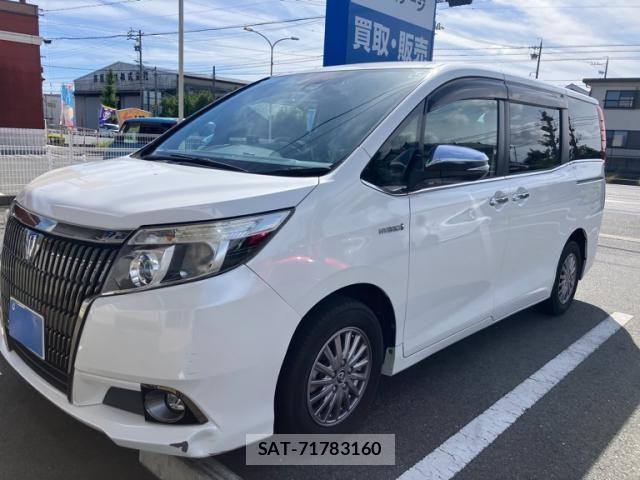 Toyota ESQUIRE 2017-07 8365778-2