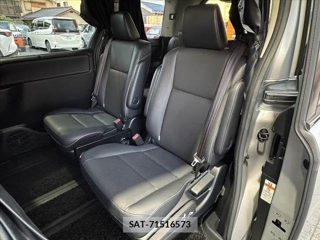 Toyota ESQUIRE 2017-01 8365776-18