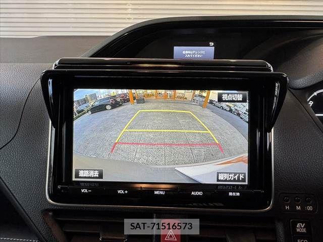 Toyota ESQUIRE 2017-01 8365776-3