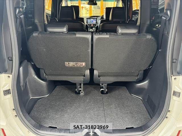 Toyota ESQUIRE 2019-11 8365772-22
