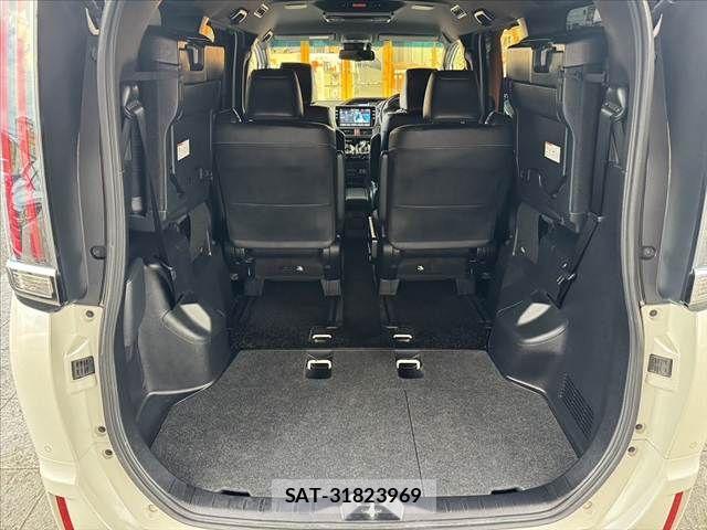 Toyota ESQUIRE 2019-11 8365772-23