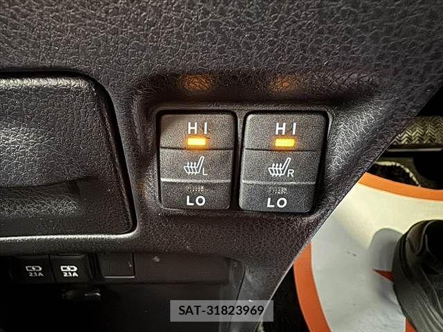 Toyota ESQUIRE 2019-11 8365772-28