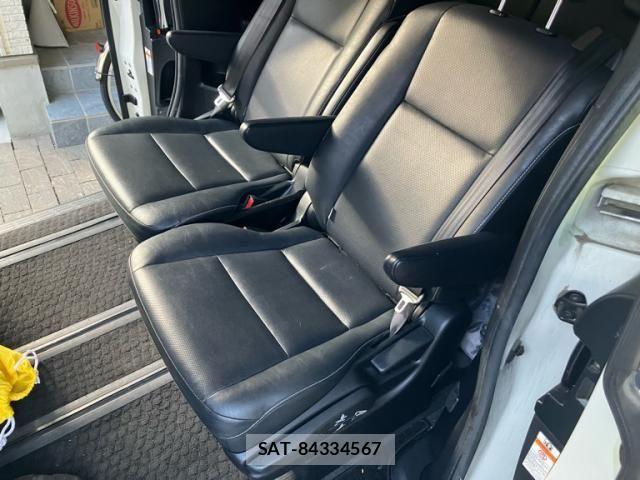 Toyota ESQUIRE 2017-11 8365779-9